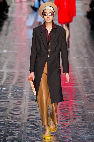 Look 21